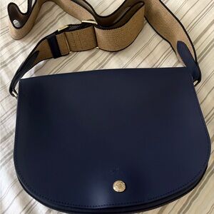 Longchamp/ BRAND NEW/authentic 
Epure Small Crossbody